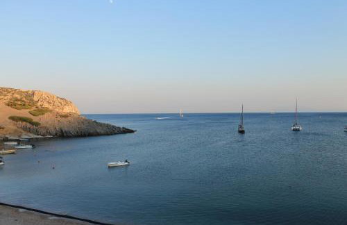 Elena Studios - Photo 26