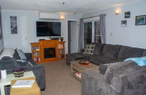 Winterplace Condo Ski in Ski out First Floor E102 - Foto 1