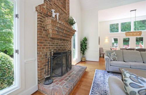 Sunset Point Pool House Close to Duke University - Foto 19