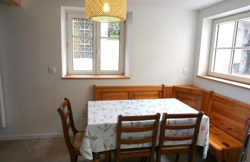 Gîte Les Hirondelles - Spacieux et Typique Alsacien - Commerces à Proximité - Proche Sélestat - Foto 7