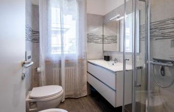 Appartamento con terrazzo alle porte di Como - Foto 13