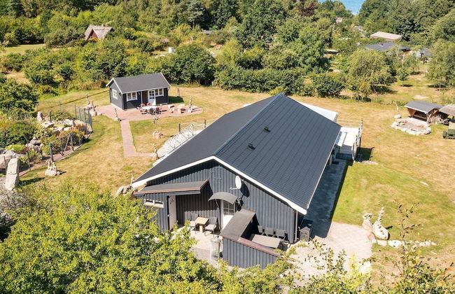 10 Person Holiday Home in Farevejle - Foto 18