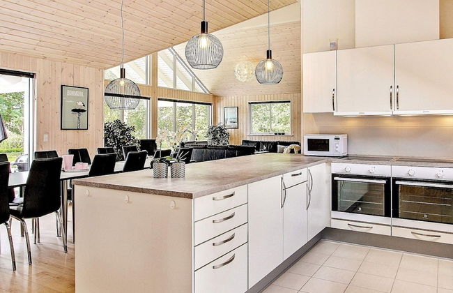 18 Person Holiday Home in Hojby - Photo 25