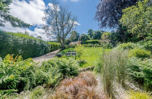 4 bedroom detached house in the heart of Chagford - Photo 18