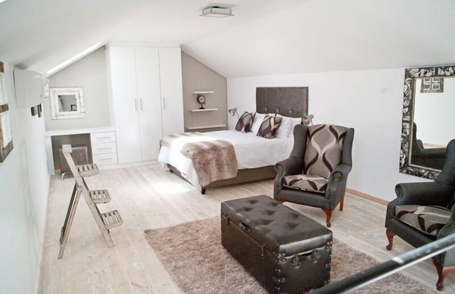 Heritage Square Apartments - Photo 18