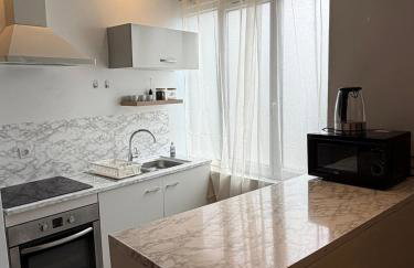 Appartement chaleureux, proche gare et monuments - Photo 6