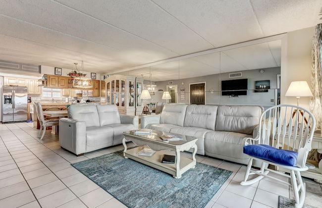 Comfortable Condo With Beautiful Ocean view by RedAwning - Foto 9