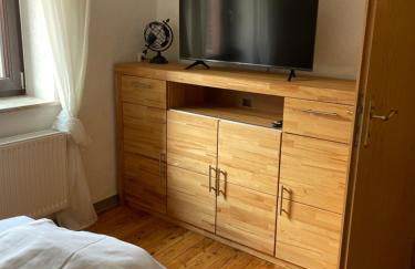 Kleine, aber feine Unterkunft mit direktem Waldzugang - Foto 9