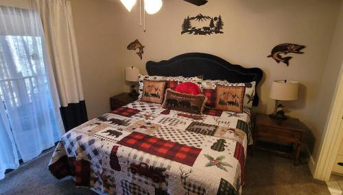 Bear Den on Lake Ouachita 2BR Condo at Mountain Harbor Resort - Foto 5