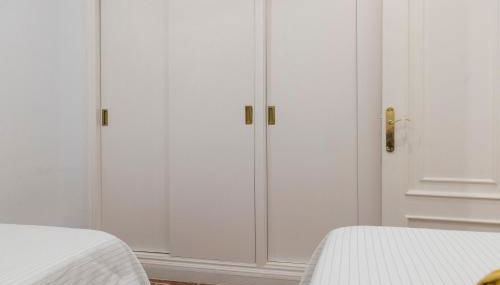 La Bodega Con Parking Gratis - Foto 5