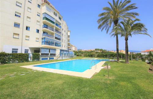 Stylish 2BR in Estepona, Walk to Beach & Old Town - Photo 4