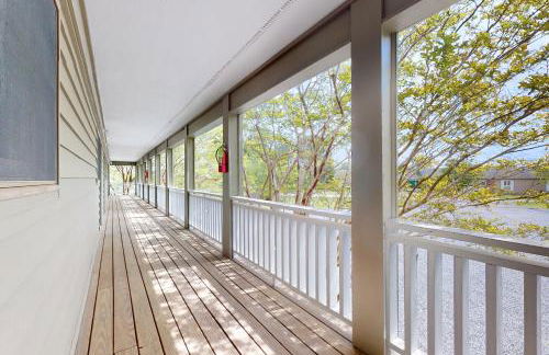 Relaxing Studio Sleeps 4 Near Golf & Douglas Lake - Foto 14