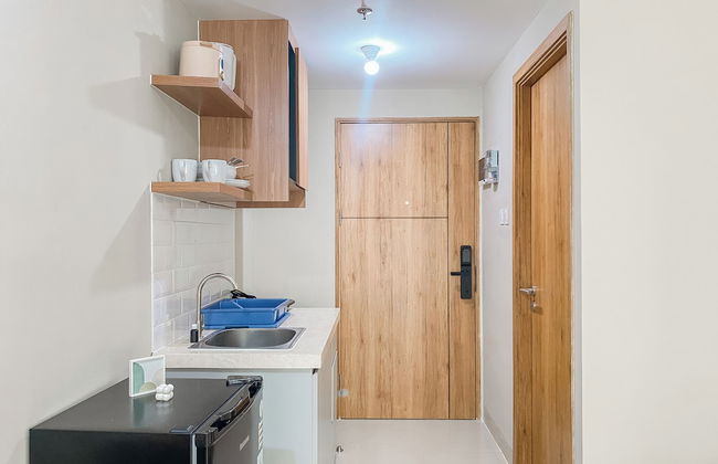 Modern Look Studio Apartment at LRT City Jatibening - Photo 6
