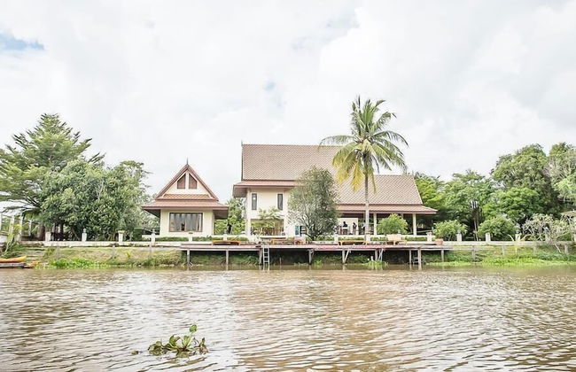 Tharnrarin Villa Suphan Buri - Photo 1