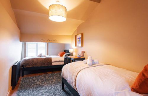 Central Whitchurch - Lowcross House Guest Bedroom 6 - Foto 10