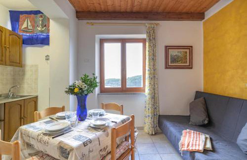 Simona Vista Mare - Photo 1