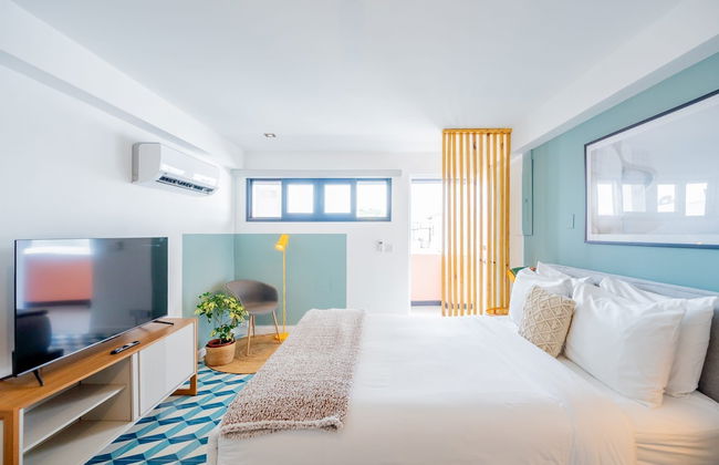 w Beautiful Loft in Santa Ana - Photo 41