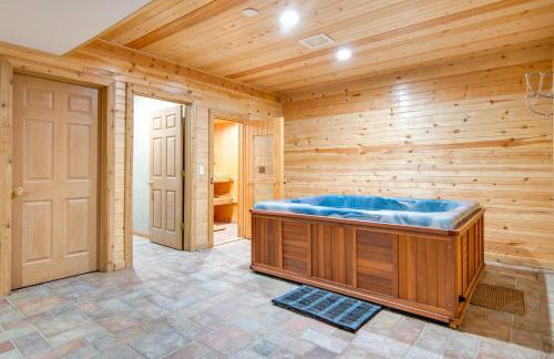 Hot Tub and Sauna Hoffman Estates Villa in Elgin! - Foto 3