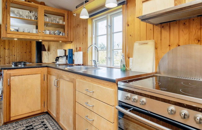 6 Person Holiday Home in Rodvig Stevns - Foto 5