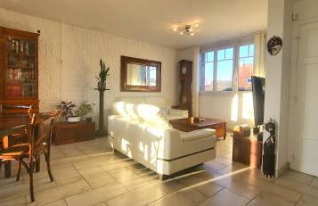 Konforta : Paisible maison d'été avec grand jardin - Foto 11