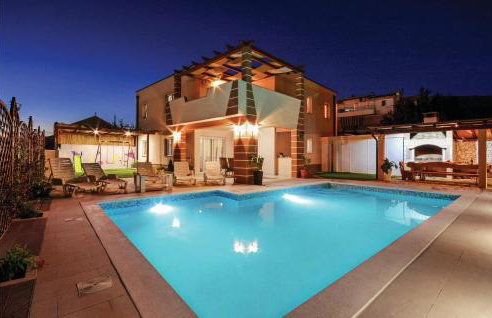 3 Bedroom Nice Home In Solin - Photo 7