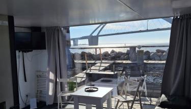 Houseboat of Grimm - Foto 2