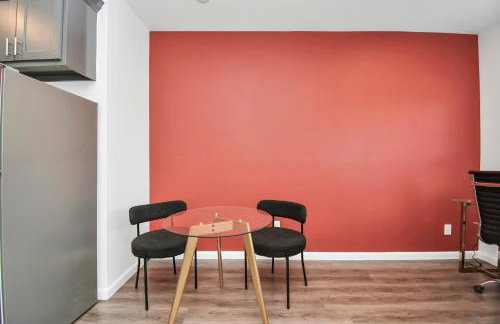 Serenity Studios - Near Med Center & Museum District - Foto 14