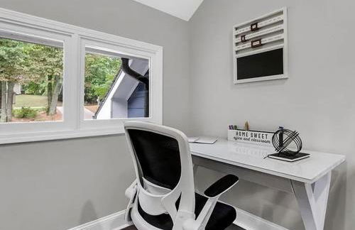 Georgia Lakeside Getaway with Private Pool - Foto 32