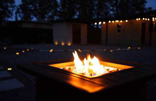 The White House, A Unique ABQ Stay in Central Location near Uptown - Foto 44