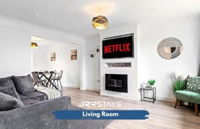 JRR STAYS WV12 3 bedroom, and Wi-Fi - Foto 20