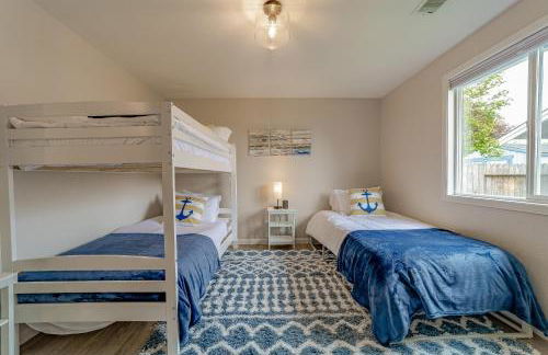 Cozy Home, Close to Ocean and Redwoods - Photo 29