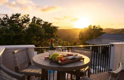 Vineyard Views w Pool Game Room Near Trails Wineries Beginnings Ranch Vineyard by AvantStay - Foto 3