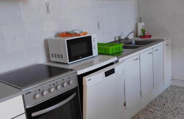 A 5 Minutes des Ocres Gïte La Charite Gordes Roussillon - Foto 3