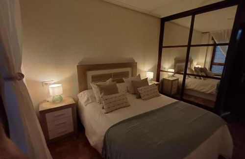 Céntrico apartamento con parking www venaoviedo es - Foto 4