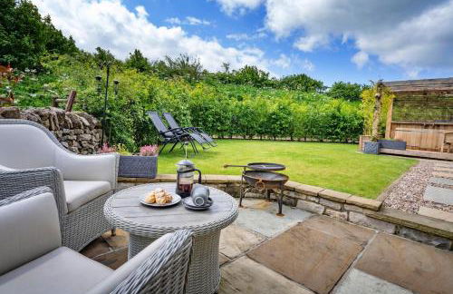 Finest Retreats - Westhills Cottage - Photo 4