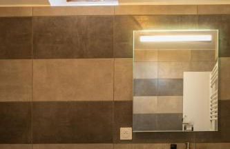 Maison de ville avec terrasse Proche métro - Photo 9