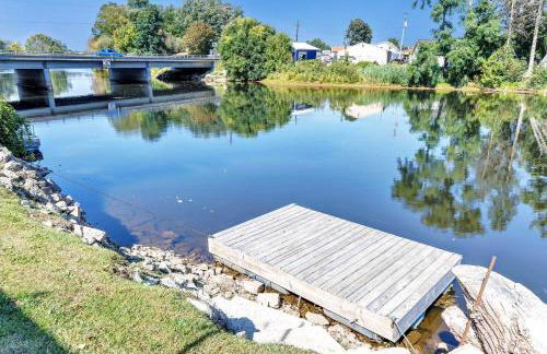 Lazy River Villa - Hottub! Fenced Yard! Fire Pit! - Foto 82