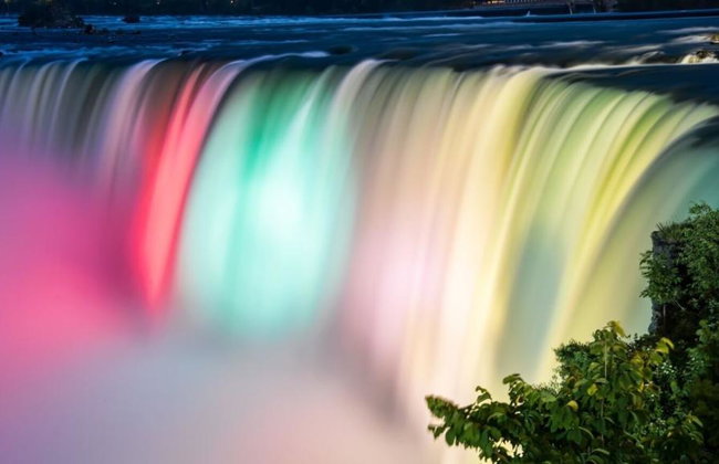 Niagara Falls USA: Night Illumination Tour & Optional Maid of the Mist - Foto 1