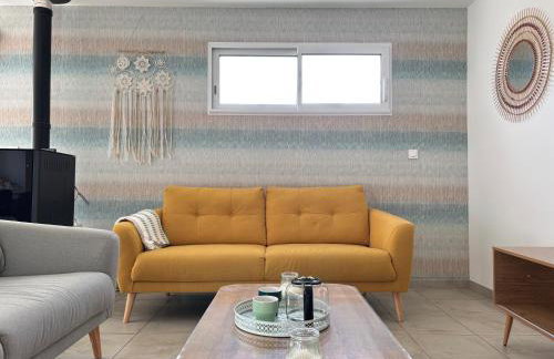 Les Voiles, maison bien équipée 10 p 2 sdb, 2 WC, spacieuse lumineuse avec jardin clos, garage, terrasse, parking privatif, à 950 m de la plage d'Asnelles et tous commerces, près de Bayeux et Arromanches, chiens bienvenus - Foto 20