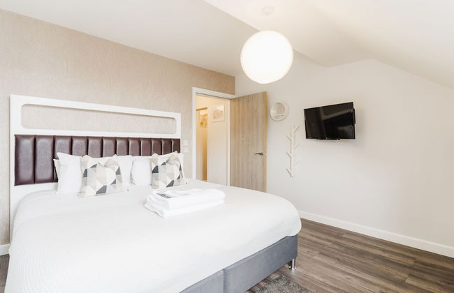 Design Suites Lytham - Photo 12