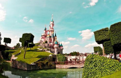 Séjour magique à 10 min de Disneyland- Appartement cosy avec terrasse & parking privé - Foto 17