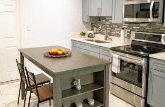 Marlin's Palm Oasis - Beach House, Amazing Pool, BBQ Area - Photo 21