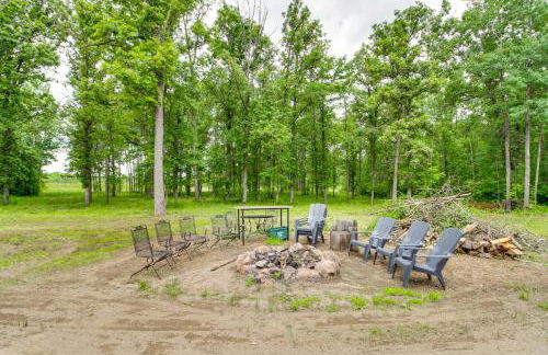 6 Mi to Spider Lake OHV Trails Cabin with Fire Pit - Foto 28