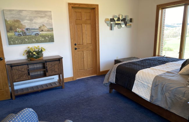 Chestnuthill Countryside Manor - Photo 6