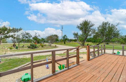 Pet-Friendly Fredericksburg Cabin with Hot Tub! - Foto 25