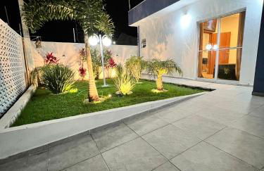 Casa com piscina, 700M da praia - Foto 24