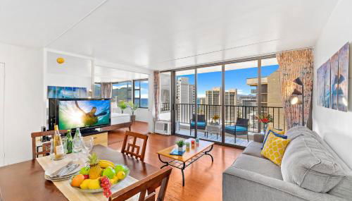 36Fl with Ocean View, Mins to Waikiki Beach, Parking - Foto 4