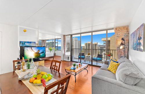 36Fl with Ocean View, Mins to Waikiki Beach, Parking - Foto 4