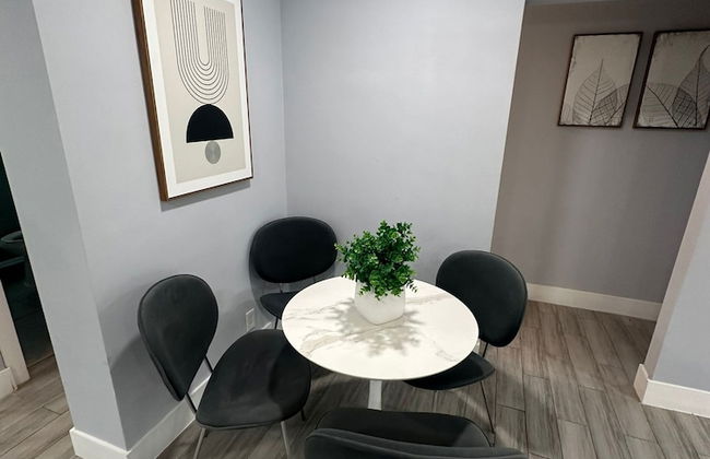 Relaxing 4BR 2BA Home With Wifi and Private Pool in Fabulous Fort Lauderdale - Foto 2