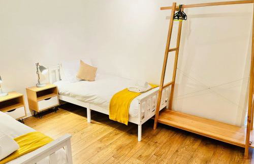 Stylish 3-Bedroom Mill Conversion near Leeds - Foto 16